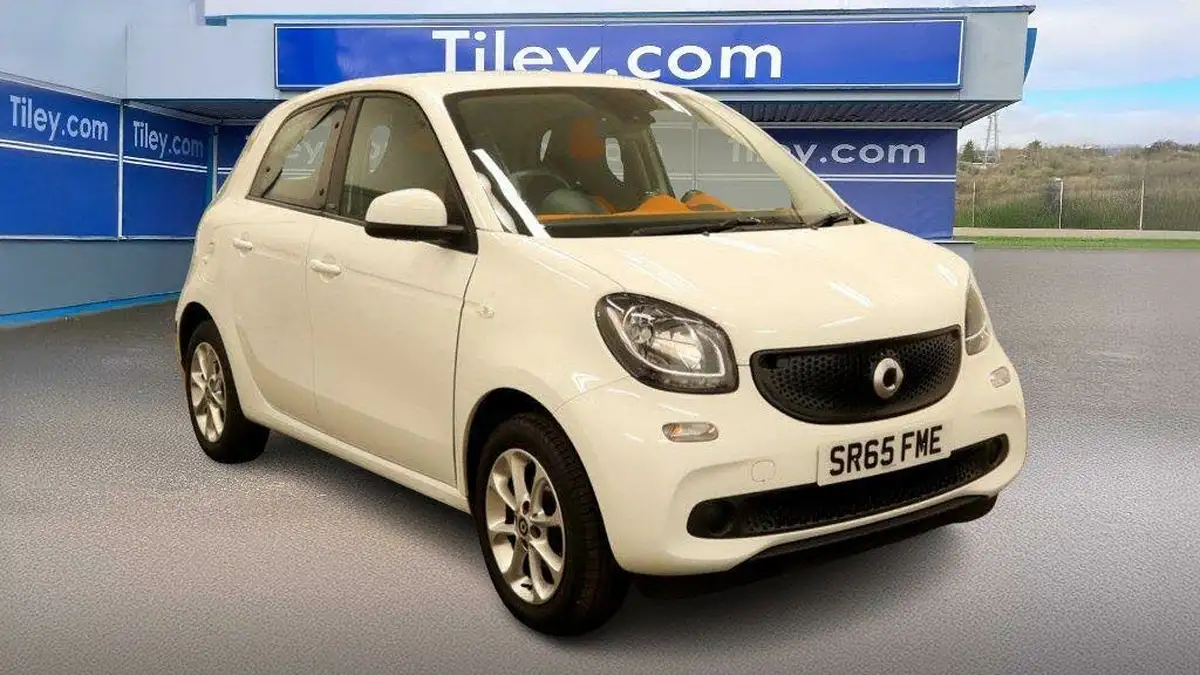 2016-smart-forfour-09-passion-premiumss-big-0