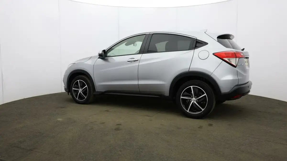2020-honda-hr-v-15-i-vtec-se-big-56