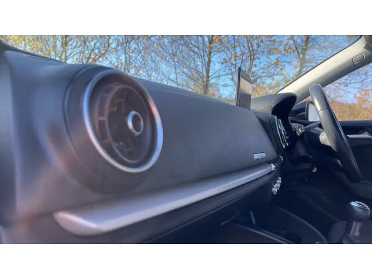 2018-audi-a3-15-tfsi-se-technik-big-26