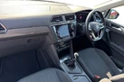 2023-volkswagen-tiguan-allspace-15-tsi-life-small-14