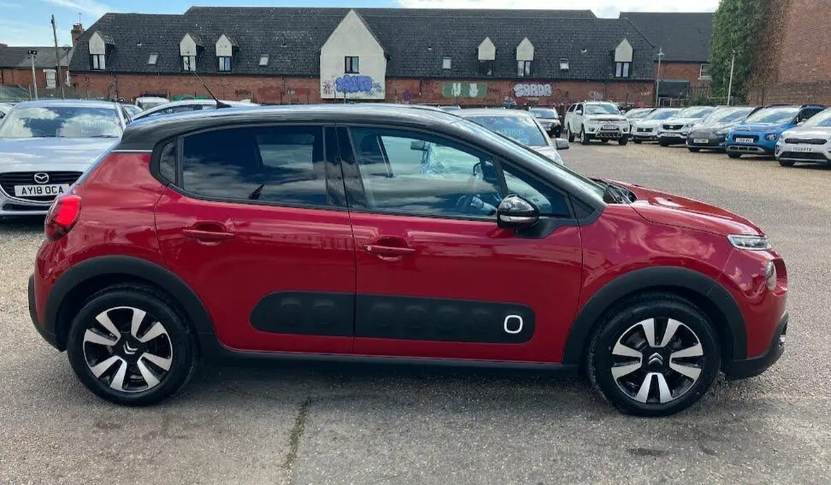 2019-citroen-c3-12-puretech-flair-82ps-ss-big-1