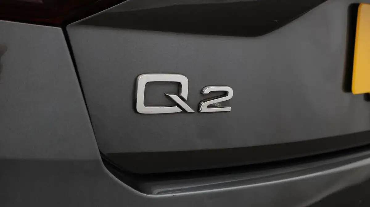 2021-audi-q2-15-35-tfsi-s-line-tronic-big-21