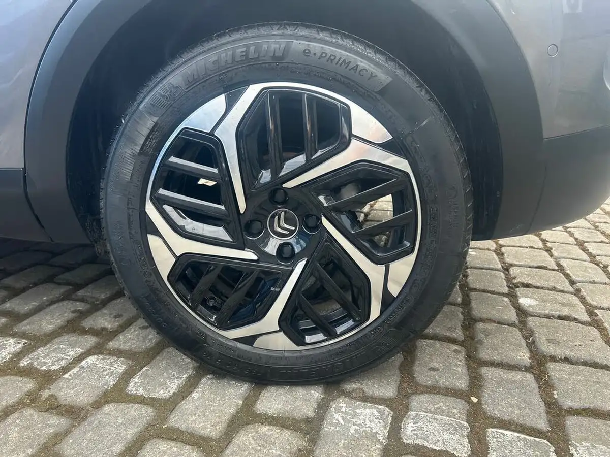 2022-citroen-c4-12-puretech-shine-130ps-big-6