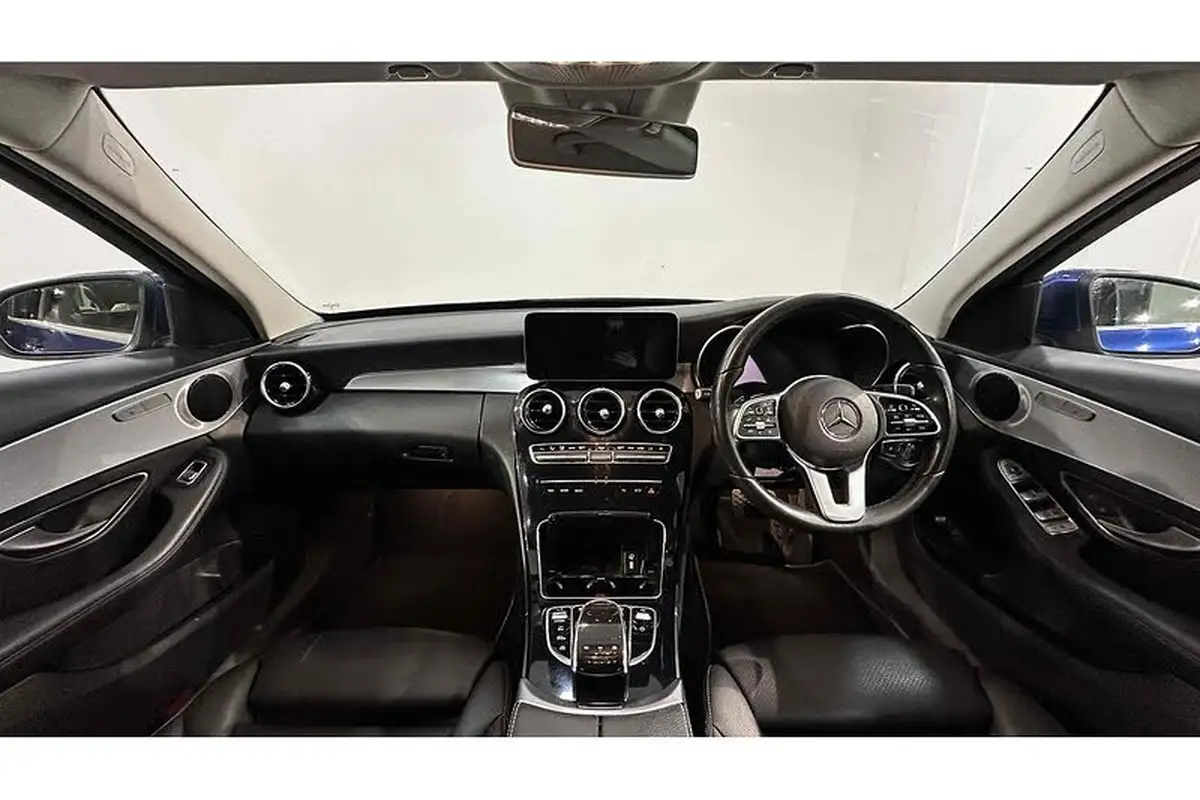 2019-mercedes-benz-c-class-15-c200-sport-premiumss-saloon-4d-big-1