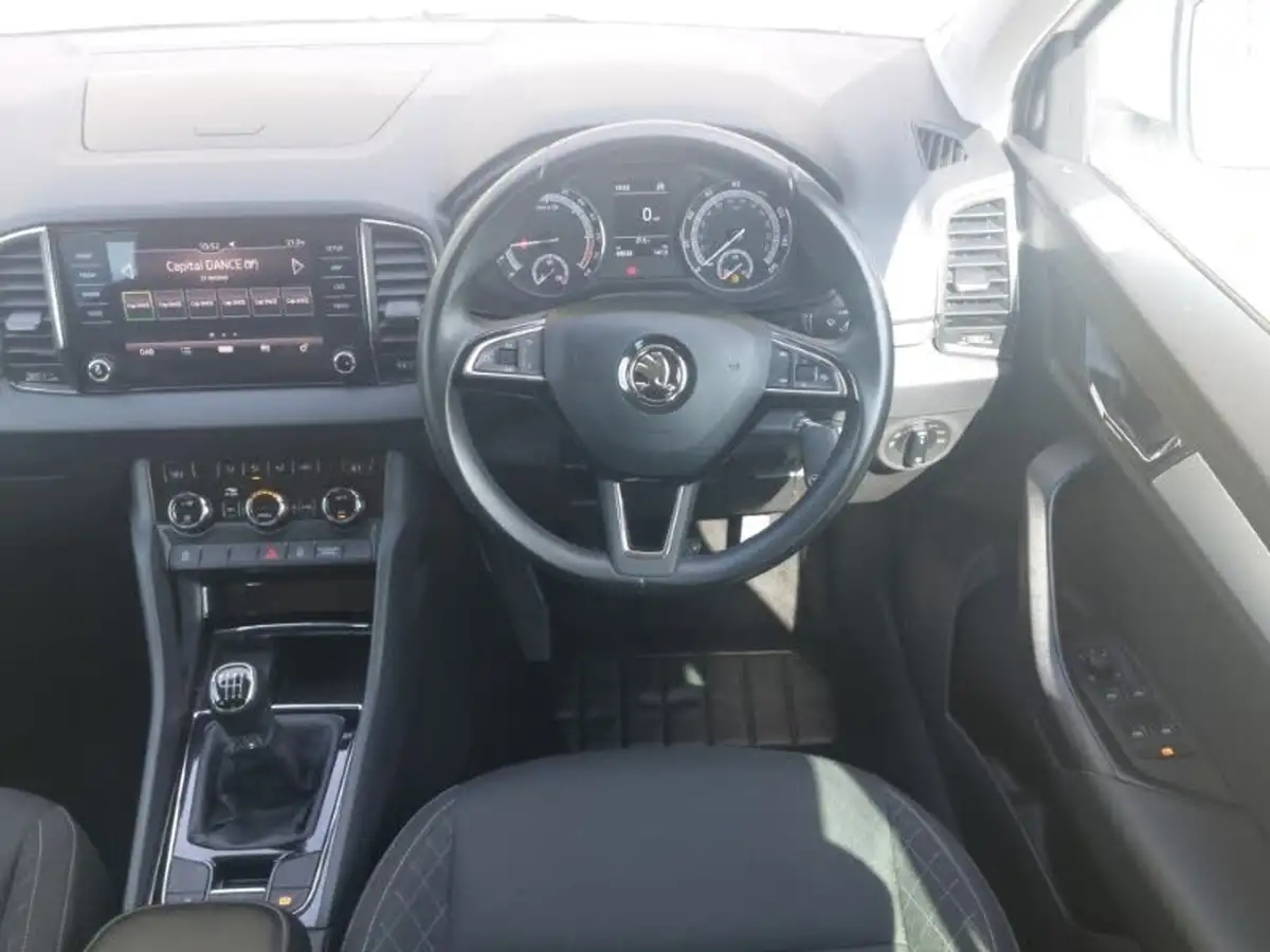 2019-skoda-karoq-16tdi-se-big-6