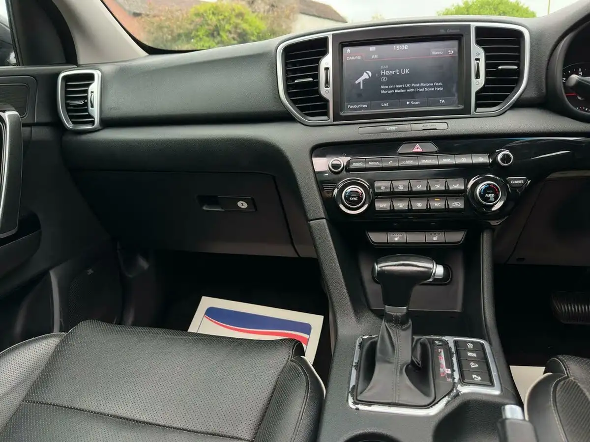 2018-kia-sportage-17crdi-3-dct-big-24
