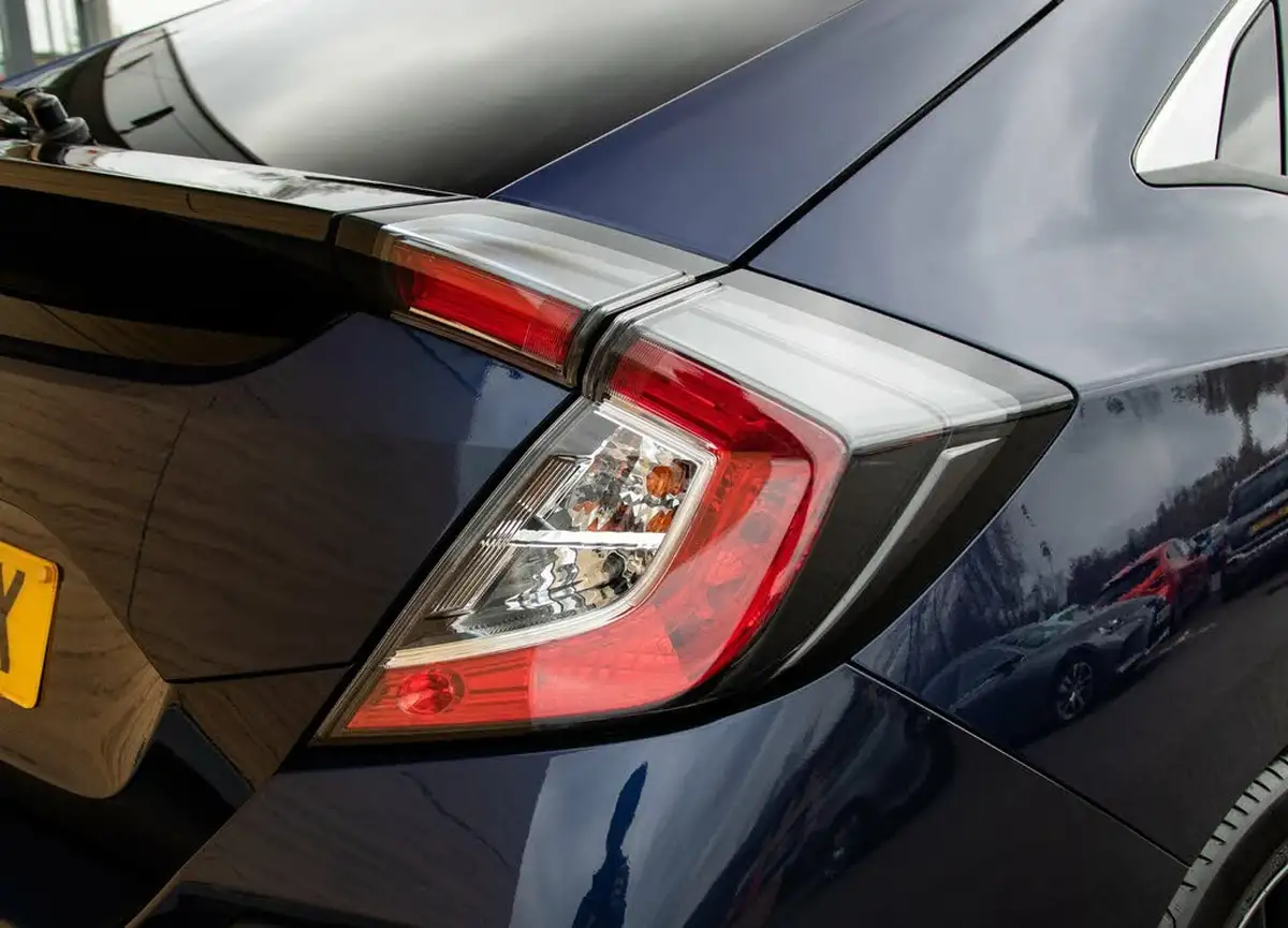 2020-honda-civic-10-vtec-turbo-ex-ss-hatchback-5d-big-9