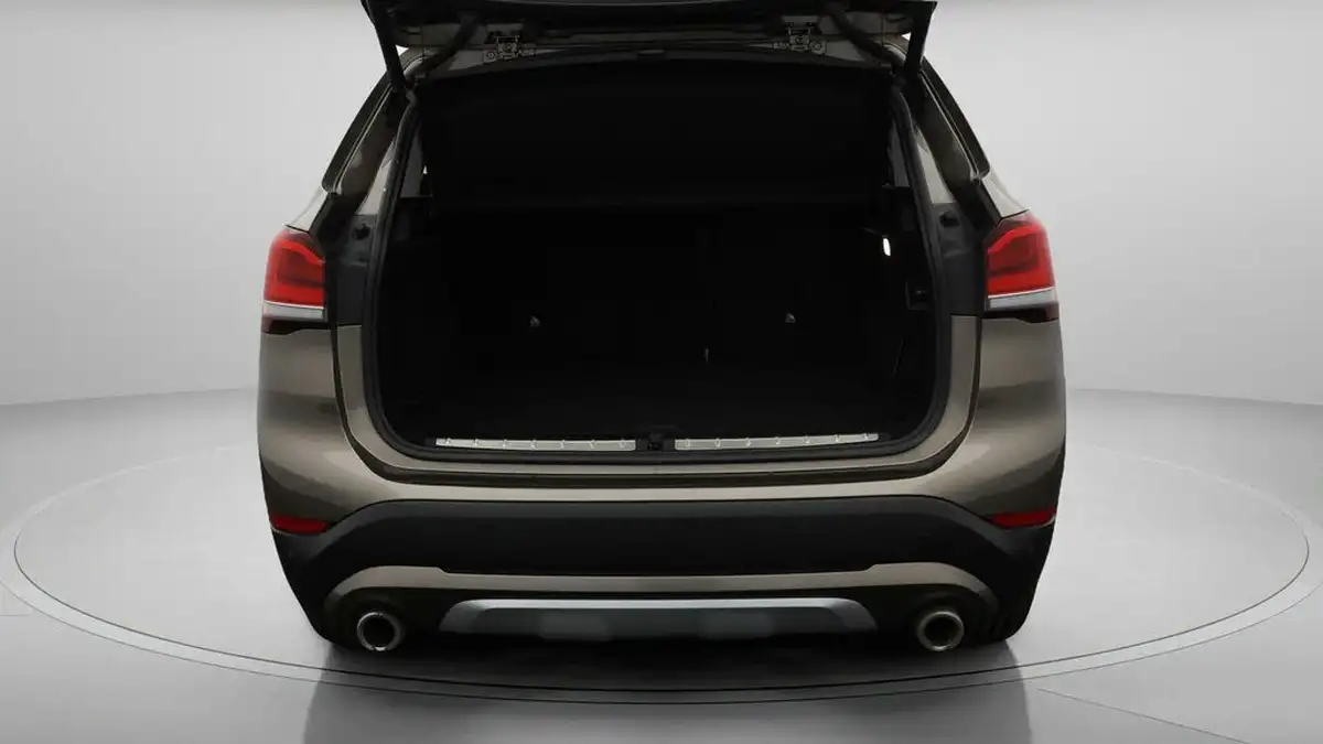 2020-bmw-x1-20-xdrive20i-xline-189bhp-big-16