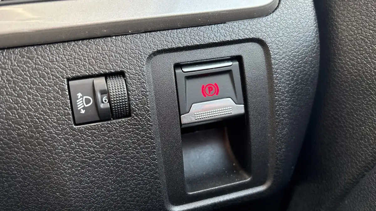 2024-citroen-spacetourer-e-you-m-49kwh-big-20