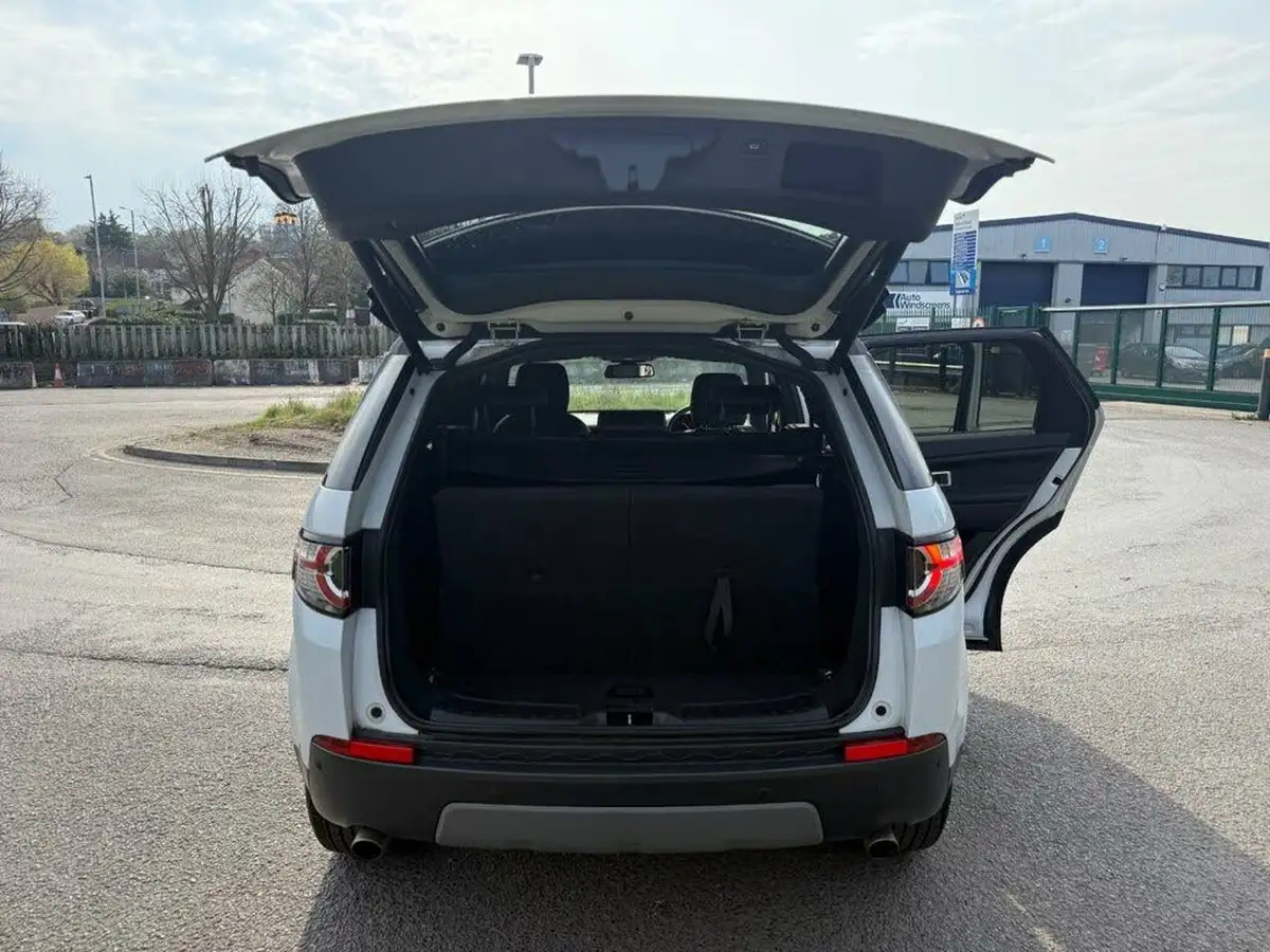 2018-land-rover-discovery-sport-20td4-landmark-big-49