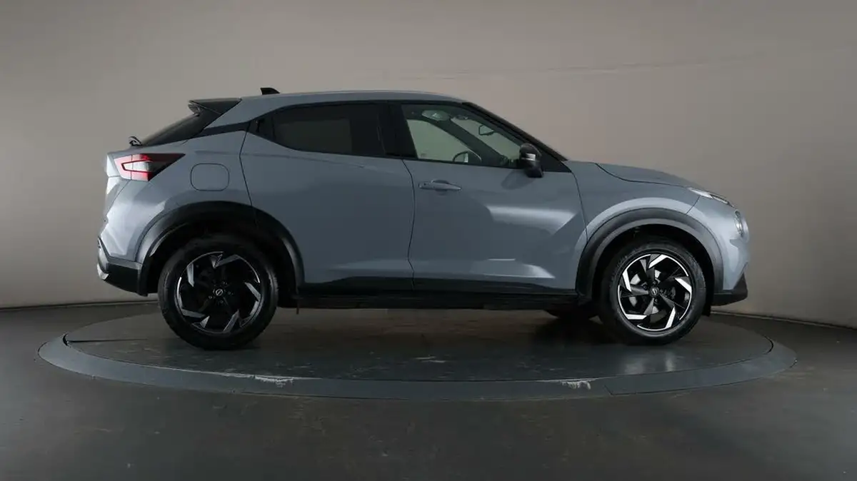 2023-nissan-juke-10-dig-t-n-connecta-dct-big-53