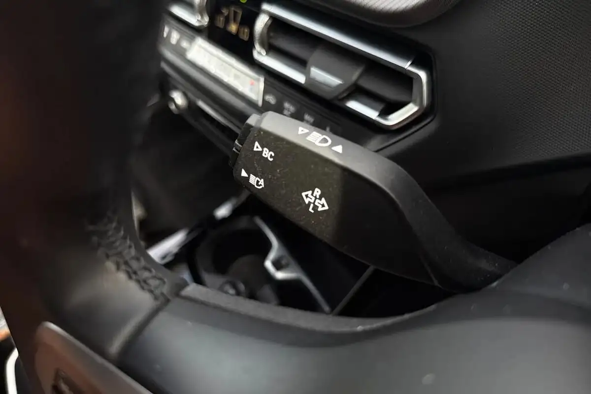 2023-bmw-1-series-15-118i-m-sport-lcp-dct-big-52