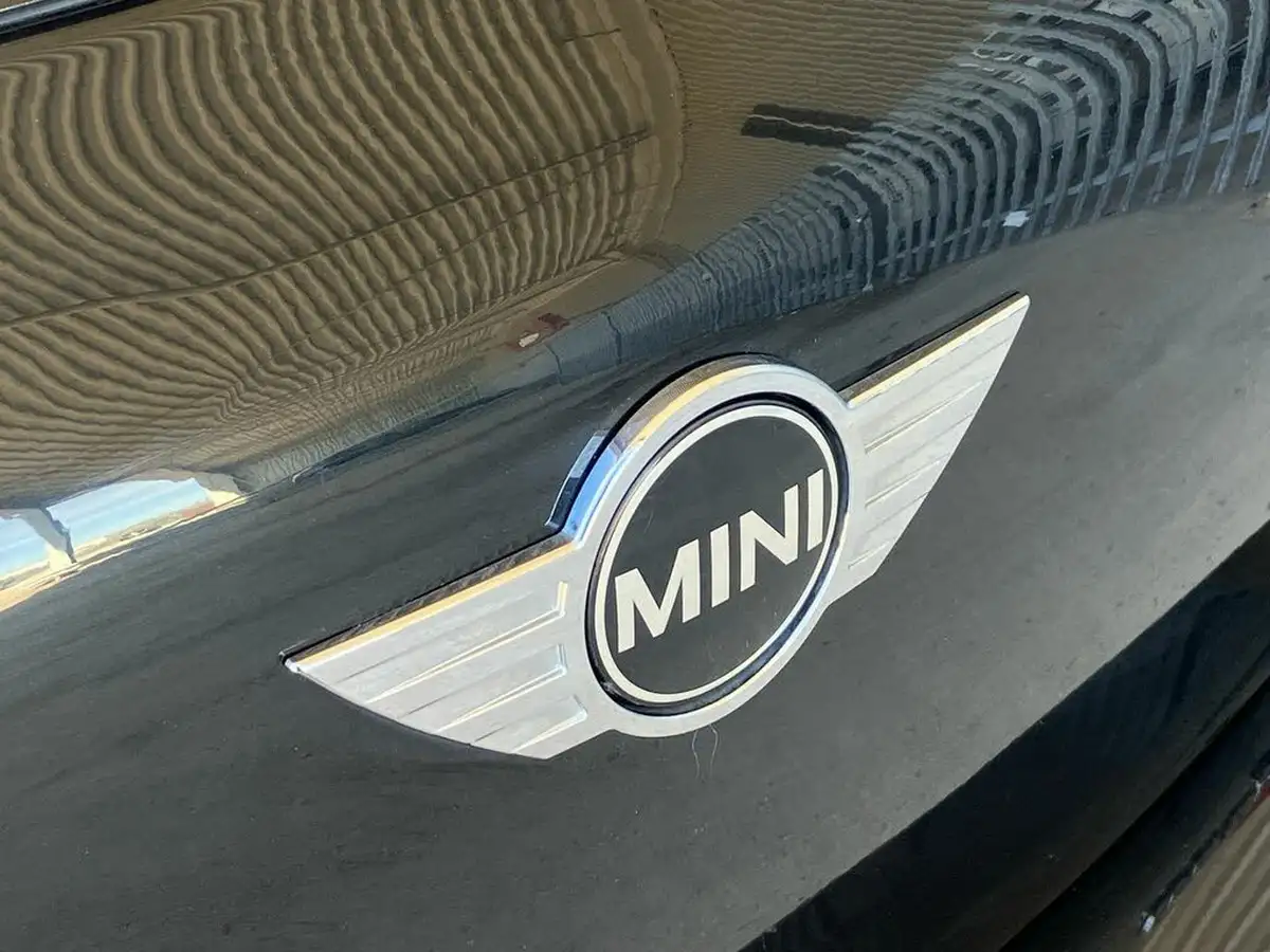 2011-mini-countryman-20td-cooper-d-112bhp-all4-auto-big-28