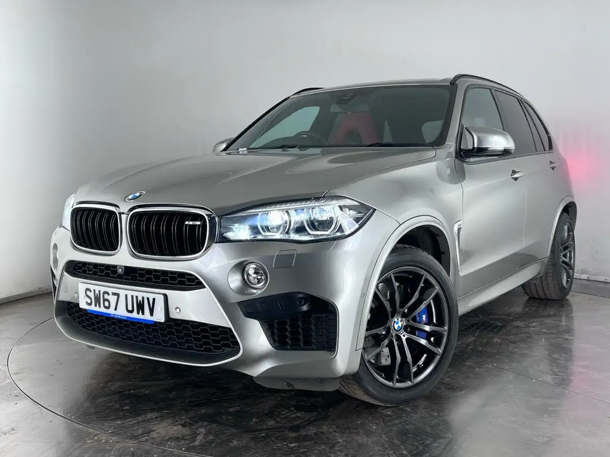 2017-bmw-x5-44-m-big-38