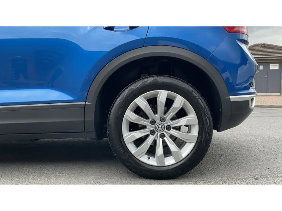 2020-volkswagen-t-roc-15-tsi-se-dsg-big-4