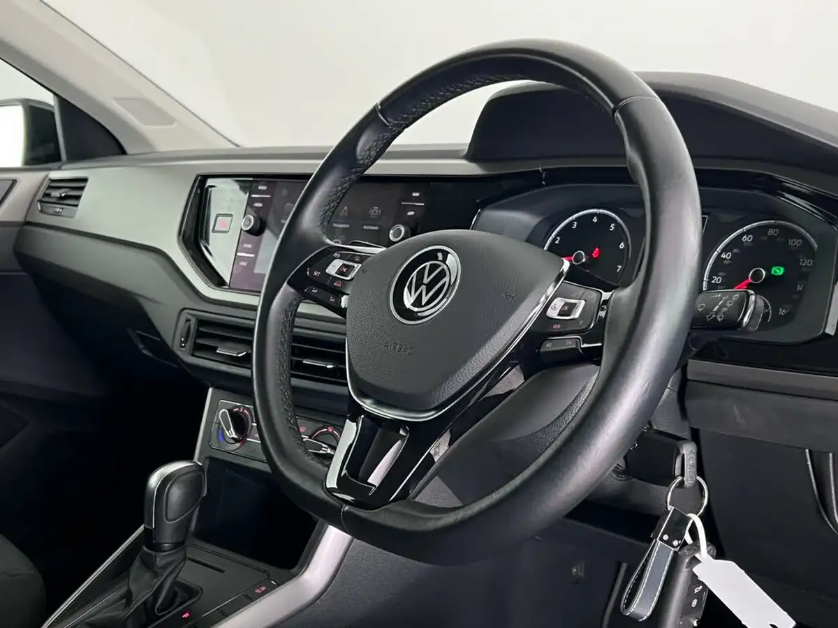 2021-volkswagen-polo-10-tsi-match-dsg-big-10