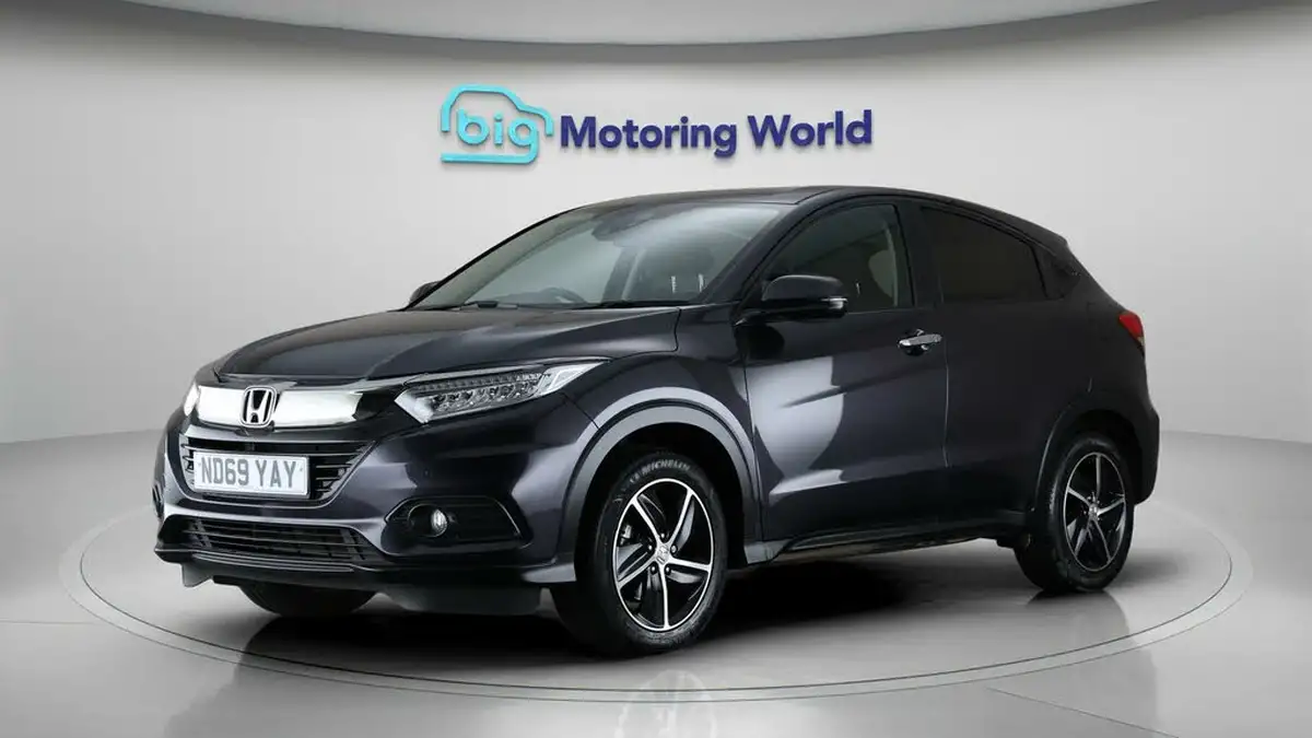 2020-honda-hr-v-15-i-vtec-se-big-3