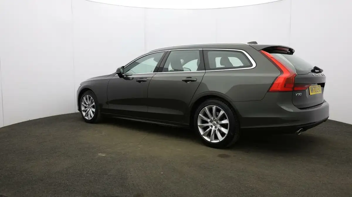 2020-volvo-v90-20-t4-momentum-plus-big-55