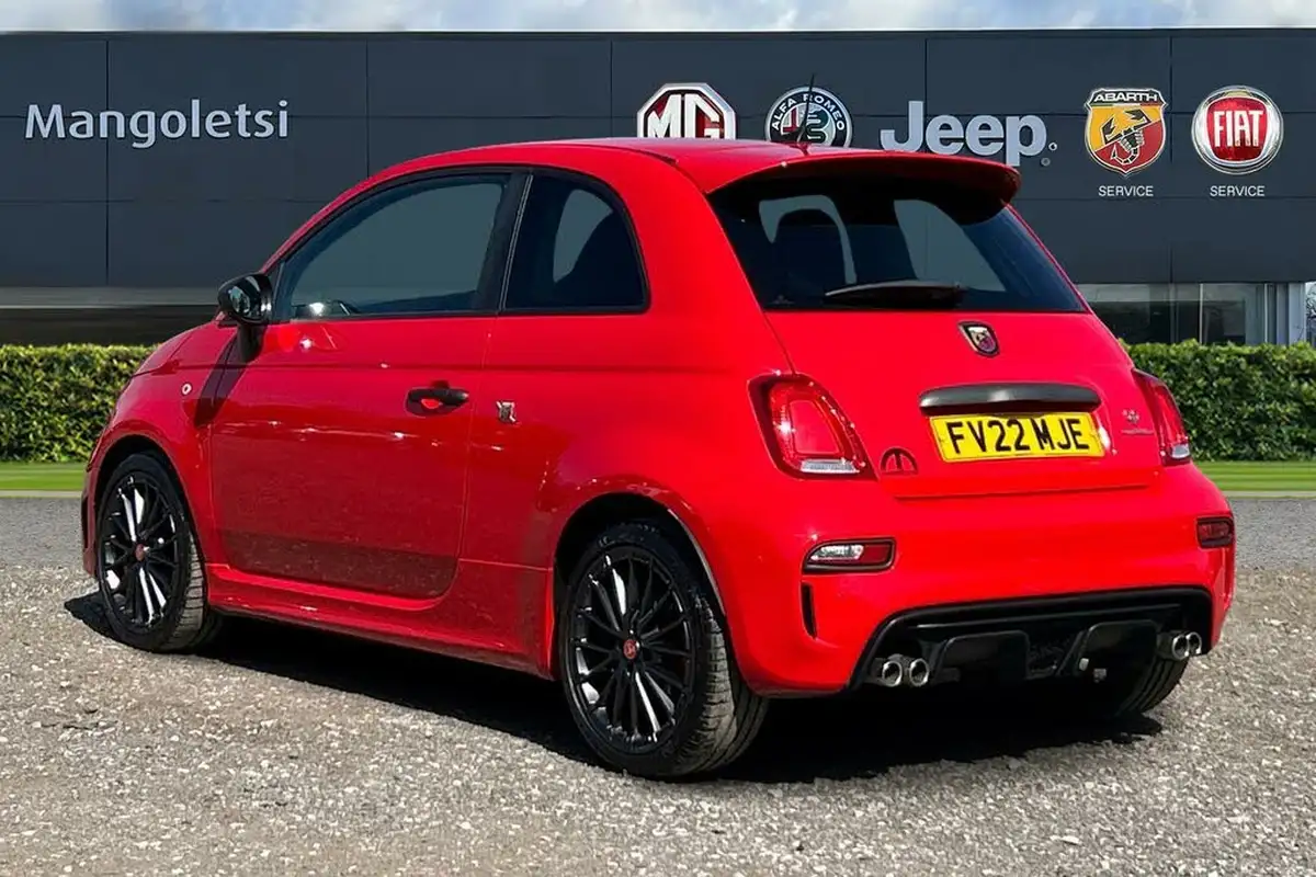 2022-abarth-595-14-tjet-competizione-big-2