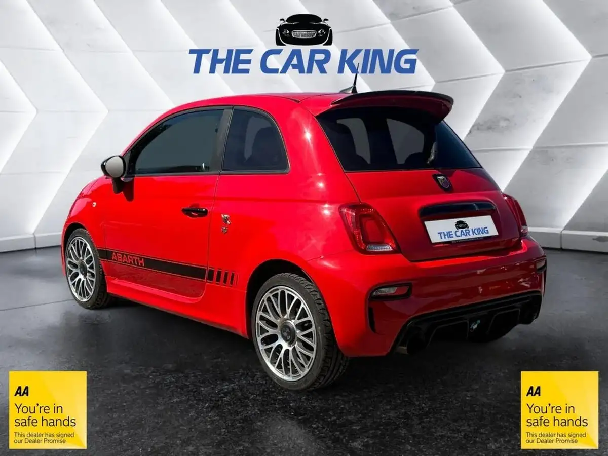 2017-abarth-595-14-tjet-big-3