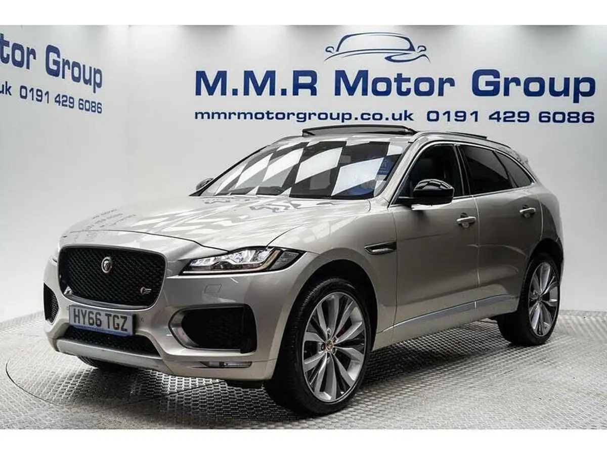 2016-jaguar-f-pace-30td-s-big-1