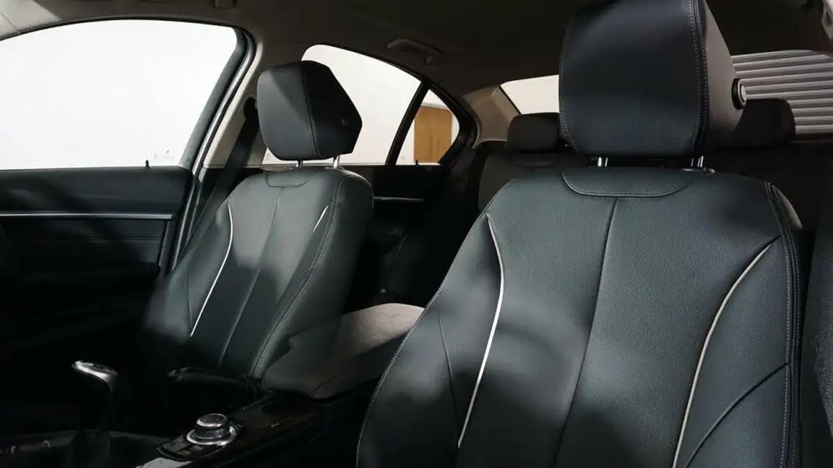 2016-bmw-3-series-20td-320d-luxury-saloon-4d-big-11