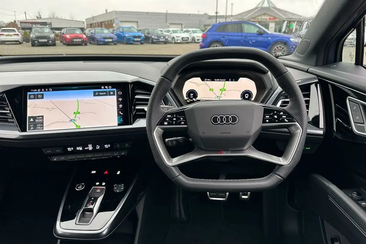 2024-audi-q4-e-tron-45e-black-edition-station-wagon-quattro-big-38