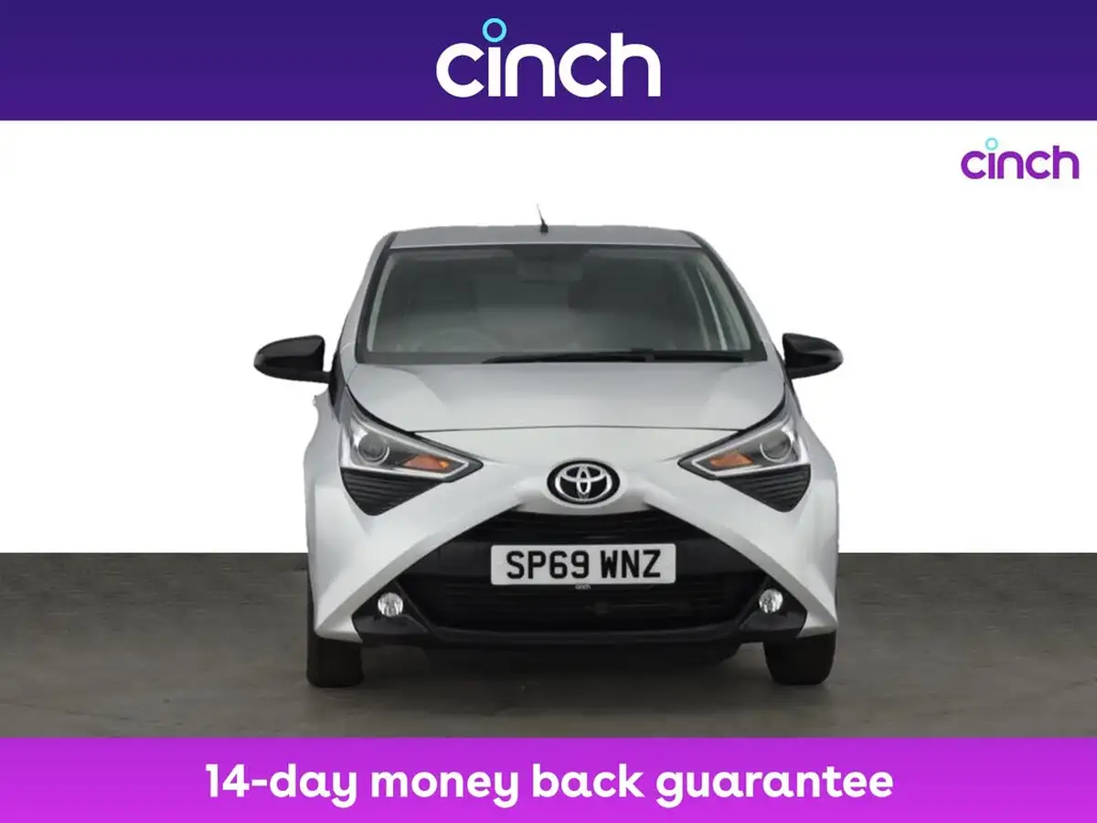 2019-toyota-aygo-10-vvt-i-x-trend-big-1