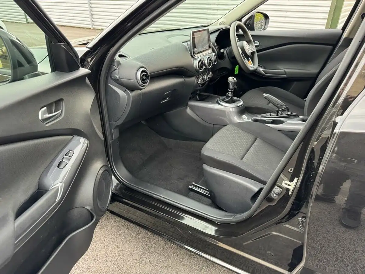 2023-nissan-juke-10-dig-t-acenta-big-14