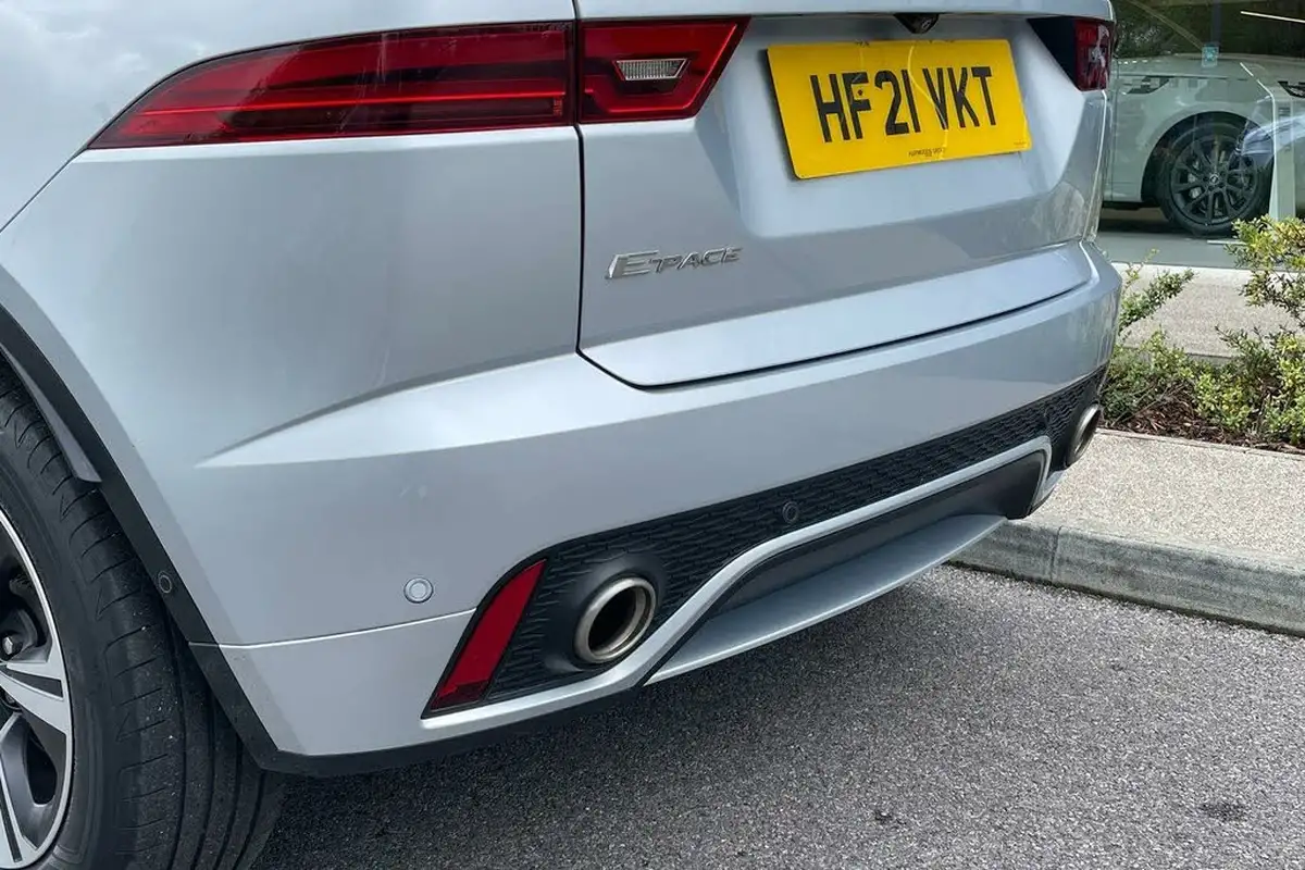 2021-jaguar-e-pace-20-p200-r-dynamic-s-big-24