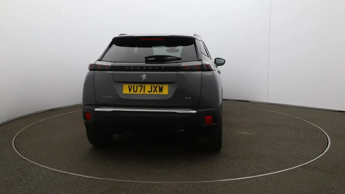 2021-peugeot-2008-suv-15-bluehdi-gt-big-6