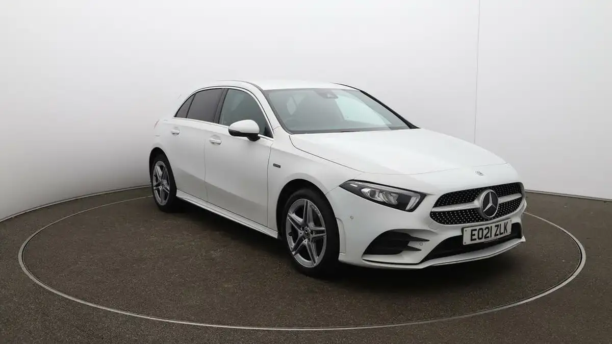 2021-mercedes-benz-a-class-13-a250e-amg-line-executive-hatchback-5d-big-36