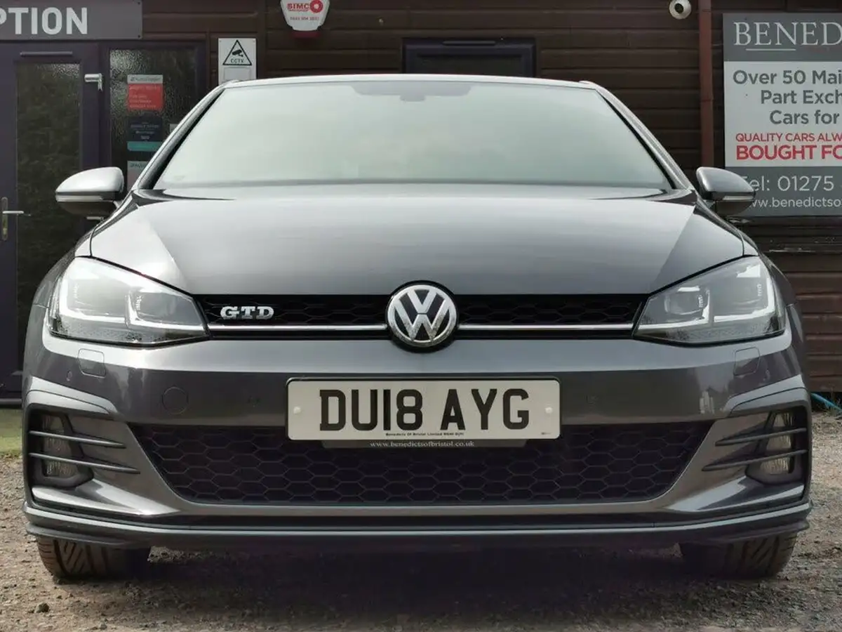 2018-volkswagen-golf-20tdi-gtd-hatchback-5d-dsg-big-14
