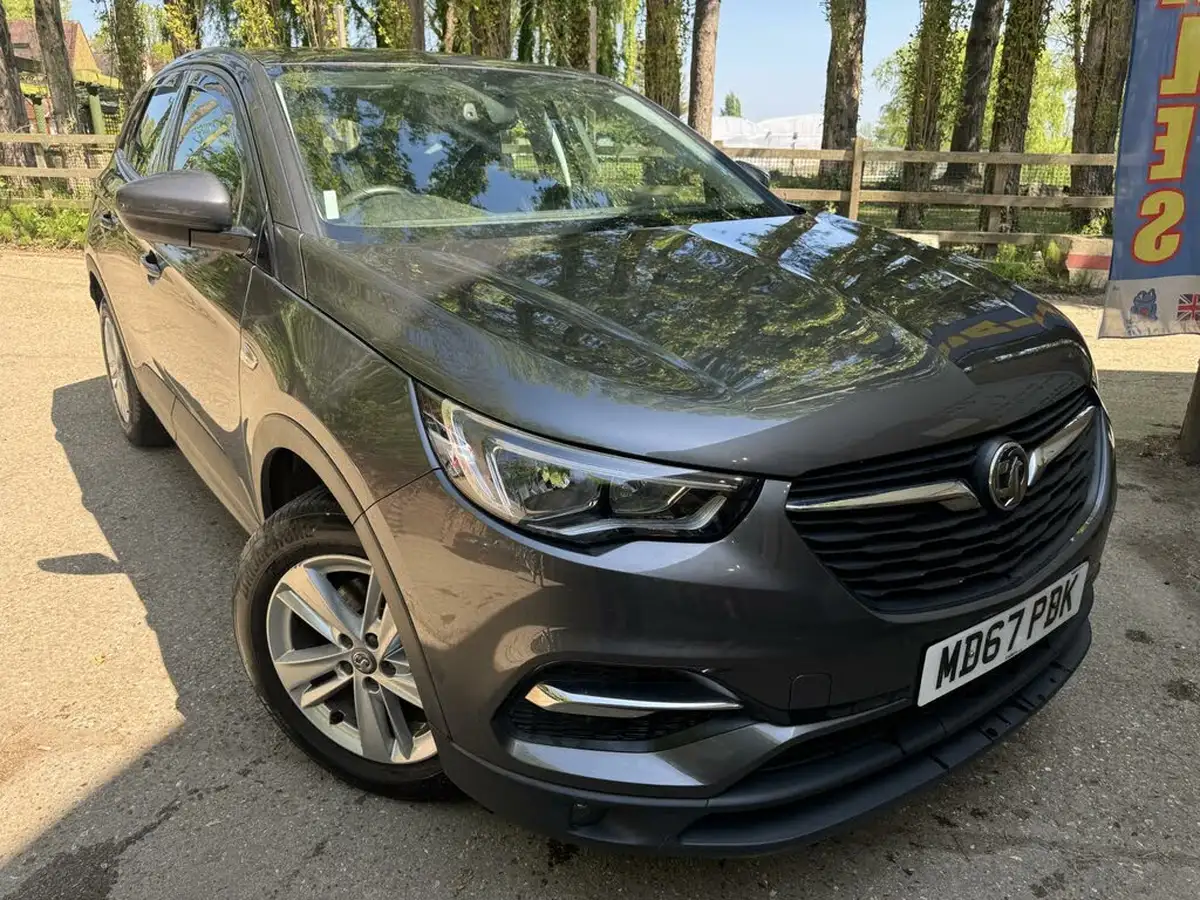 2018-vauxhall-grandland-x-12-se-132ps-big-7