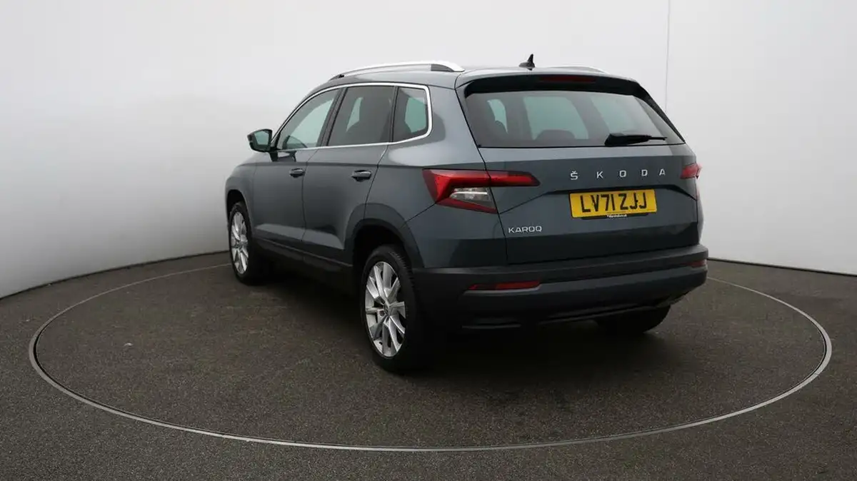 2021-skoda-karoq-15-tsi-se-l-dsg-big-53