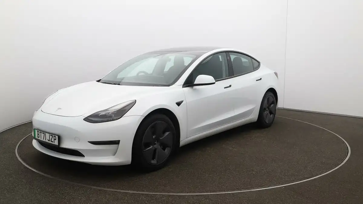 2021-tesla-model-3-e-long-range-awd-big-3