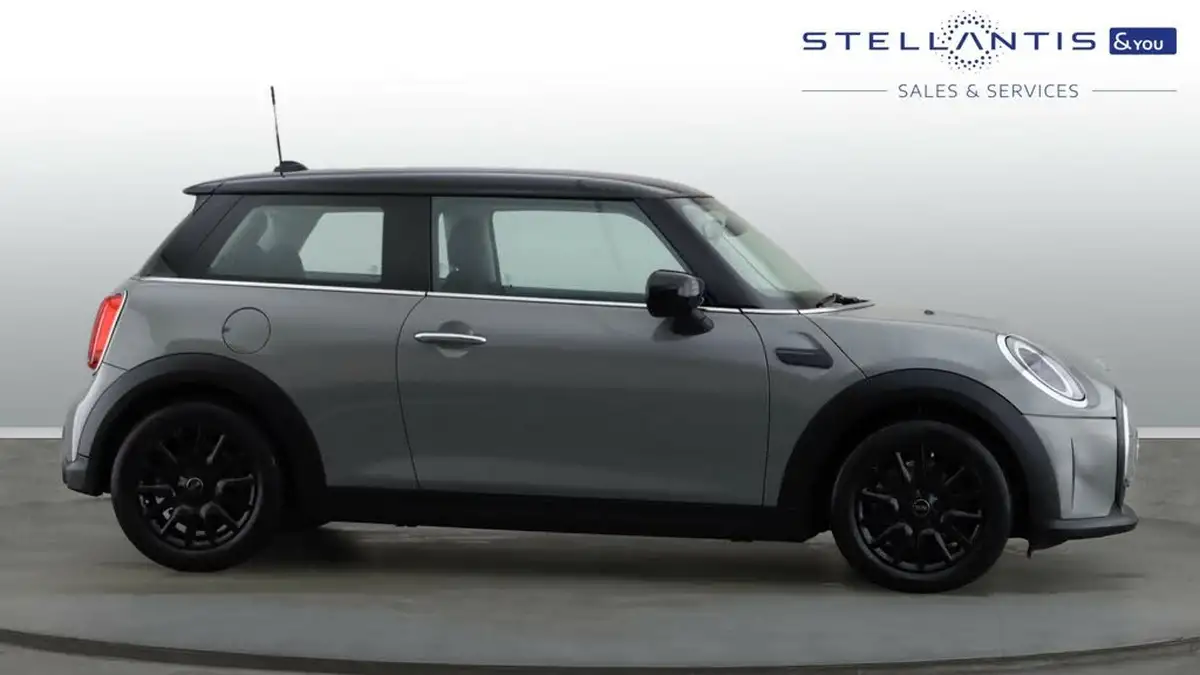 2022-mini-cooper-15-cooper-classic-hatchback-3d-auto-big-3