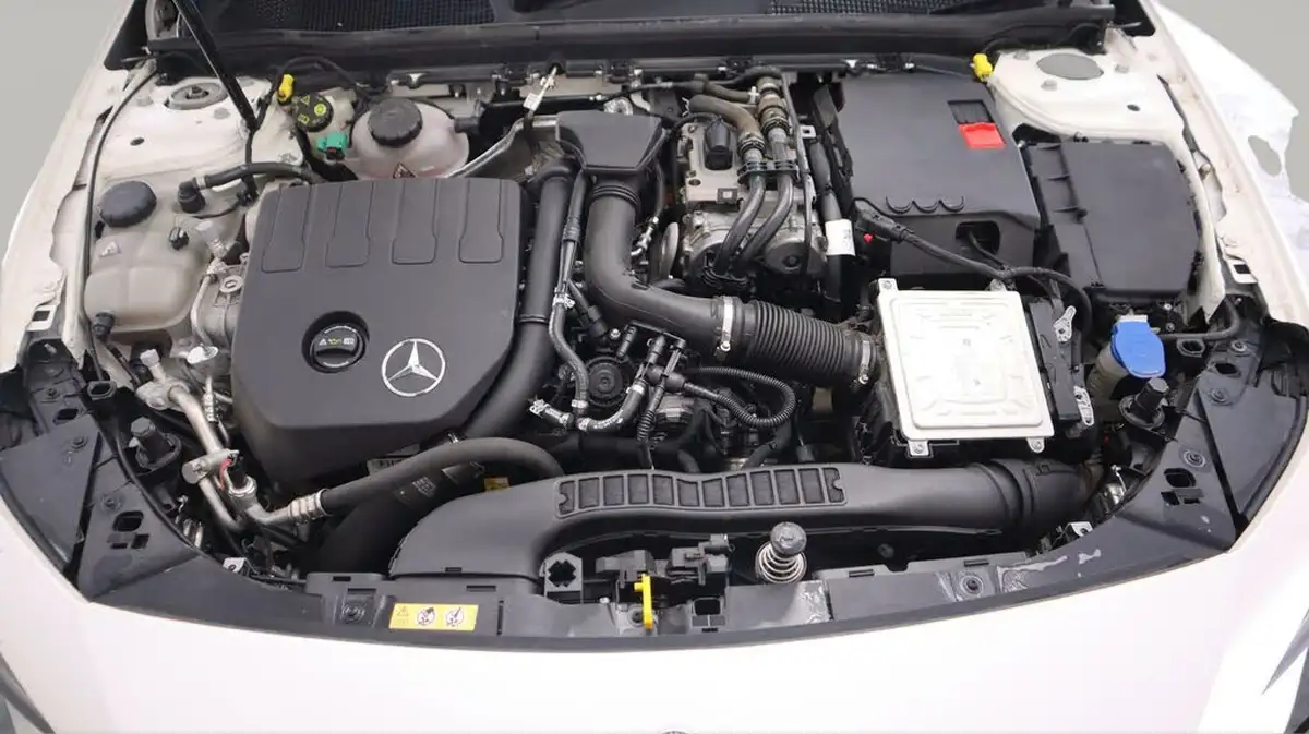 2021-mercedes-benz-a-class-13-a250e-amg-line-saloon-4d-big-19