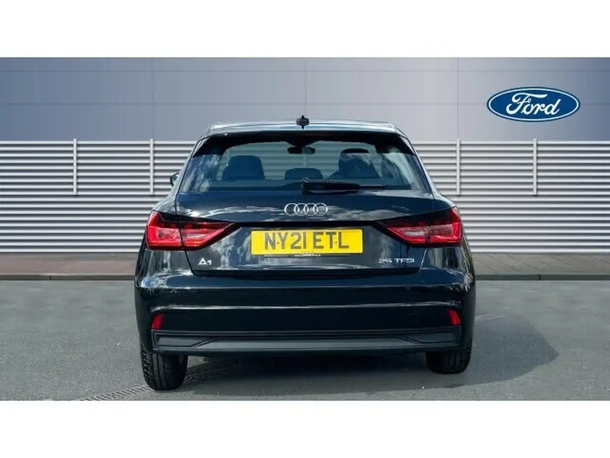 2021-audi-a1-10-25-tfsi-technik-big-5