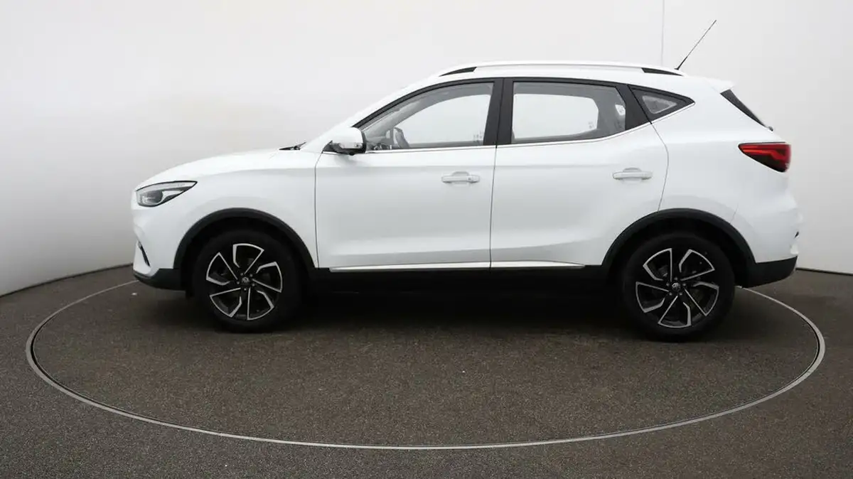 2022-mg-zs-suv-10t-gdi-exclusive-big-57