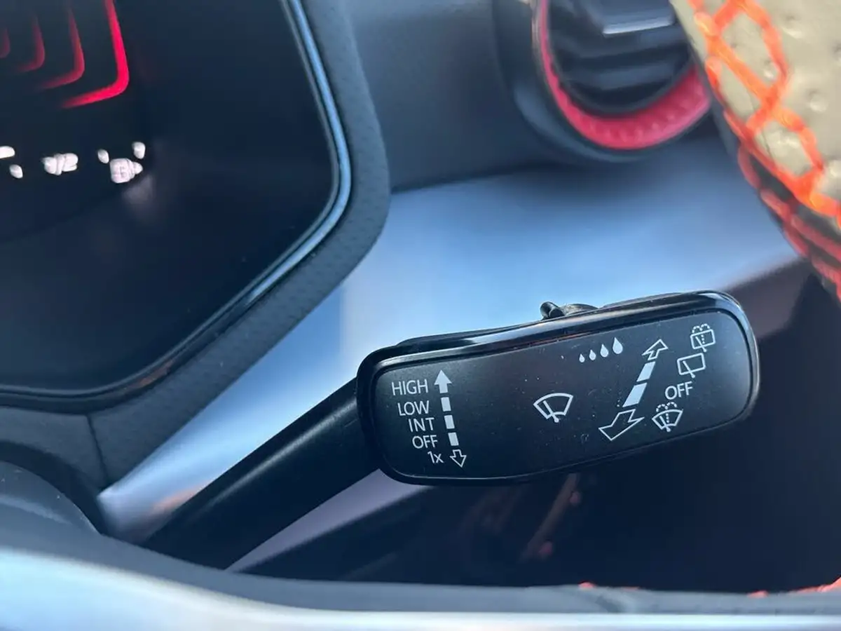 2024-seat-ibiza-10-tsi-fr-115ps-big-21