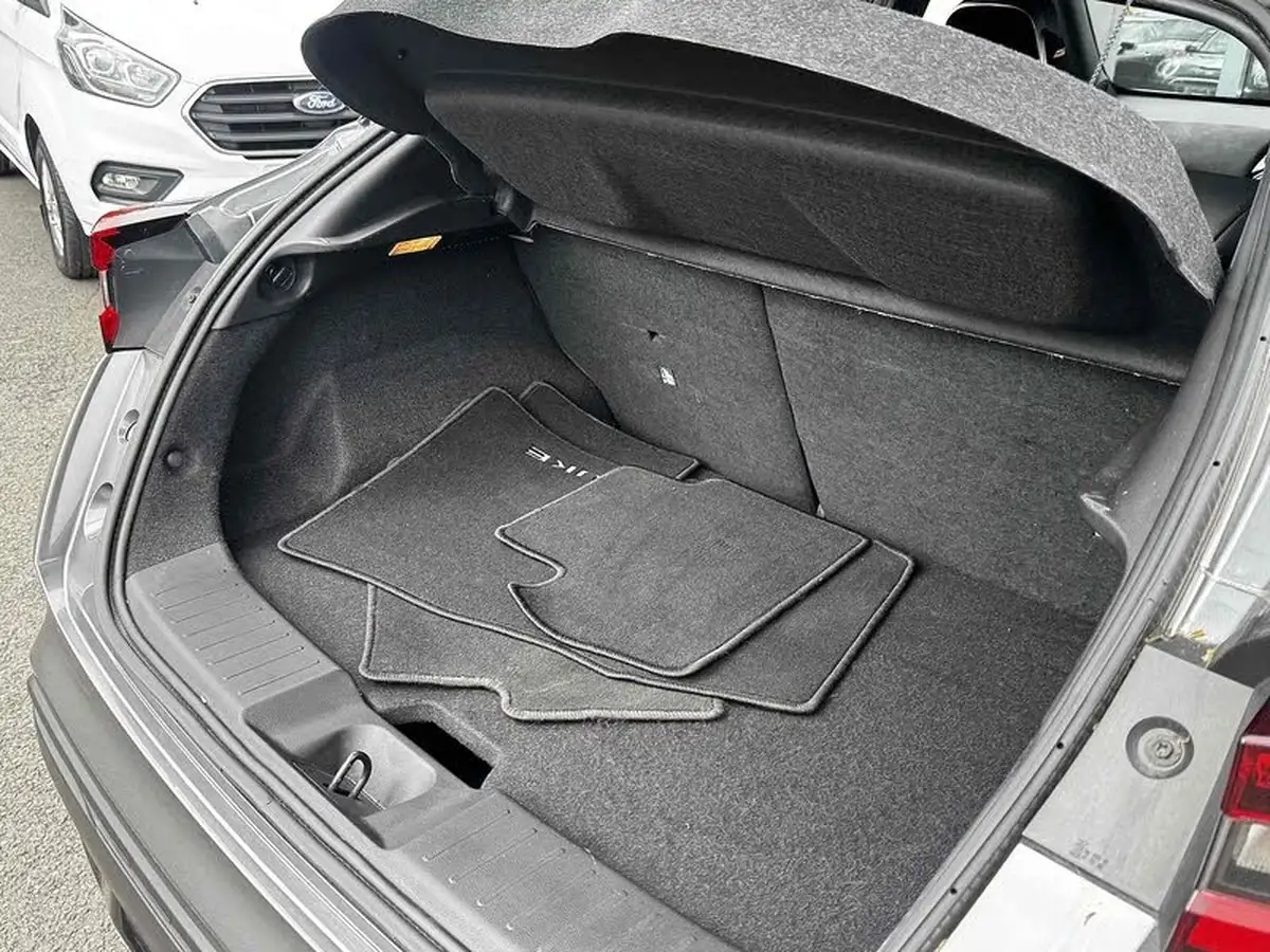 2021-nissan-juke-10-dig-t-tekna-dct-big-18