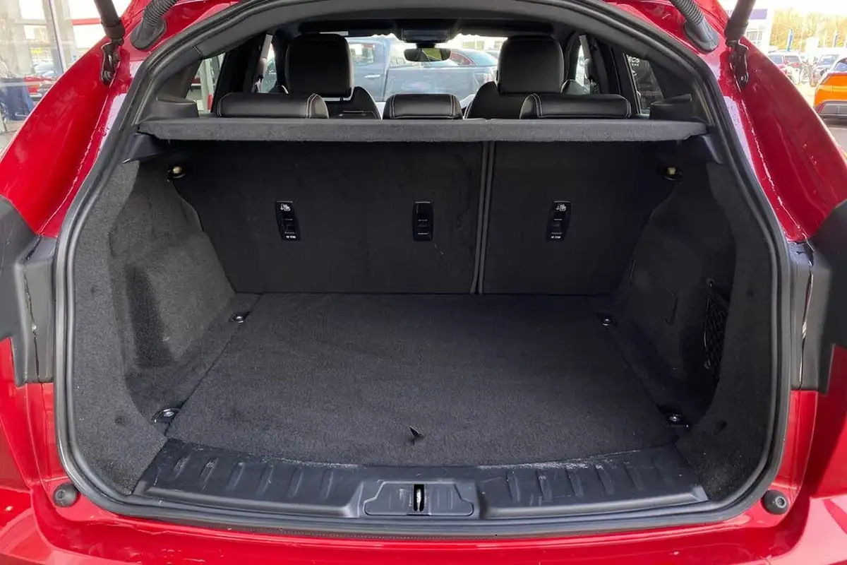 2019-jaguar-e-pace-20-i4d-r-dynamic-se-150ps-awd-auto-big-16