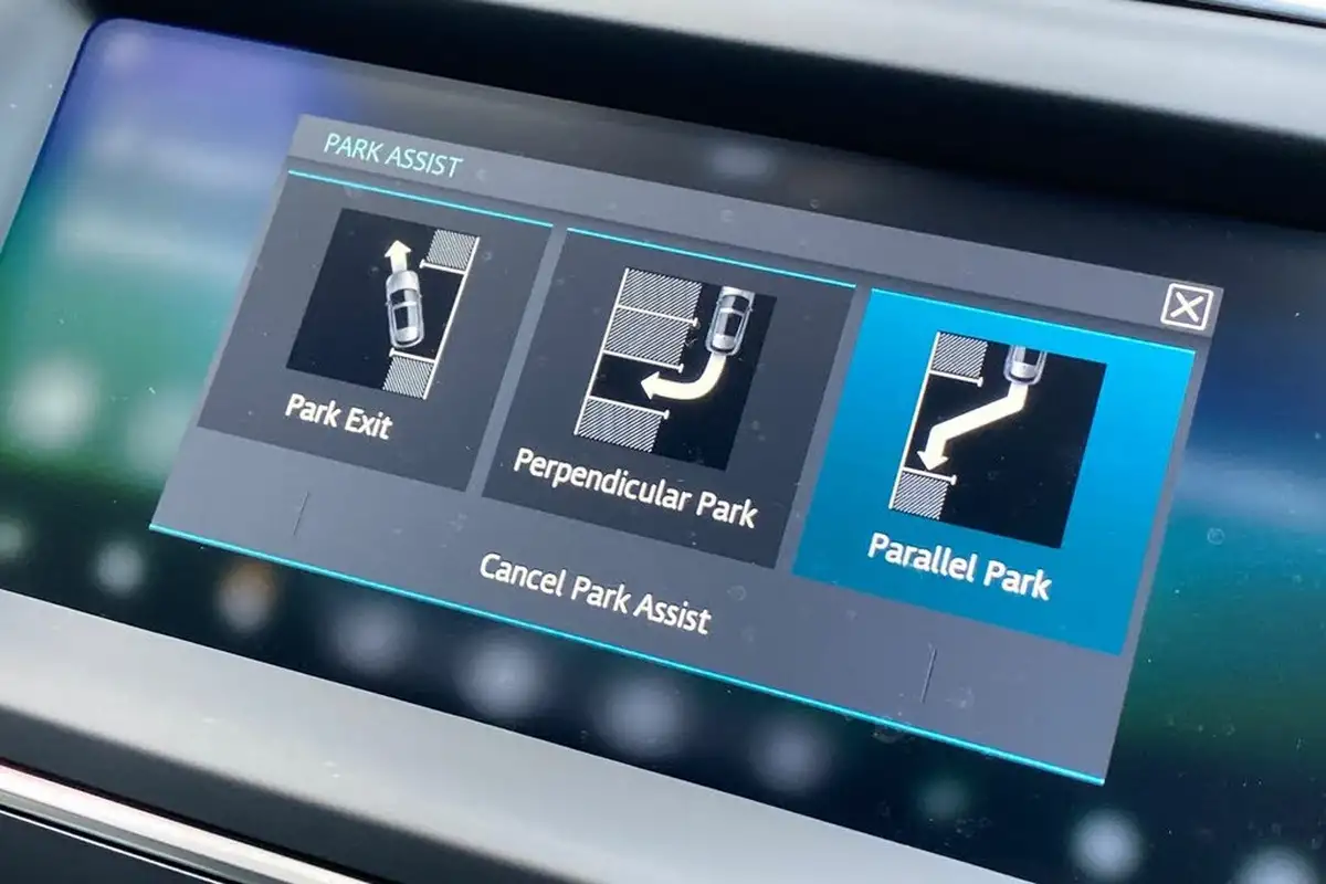 2019-jaguar-e-pace-20-i4d-r-dynamic-se-150ps-awd-auto-big-40