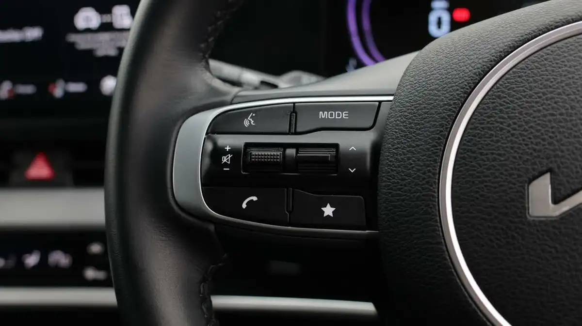 2023-kia-sportage-16-t-gdi-2-148bhp-big-23