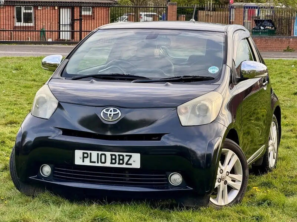 2010-toyota-iq-133-3-vvt-i-big-2