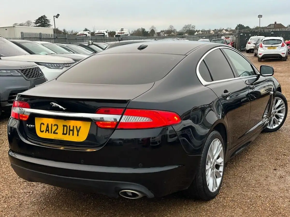 2012-jaguar-xf-22td-sport-190ps-le-saloon-4d-auto-big-4