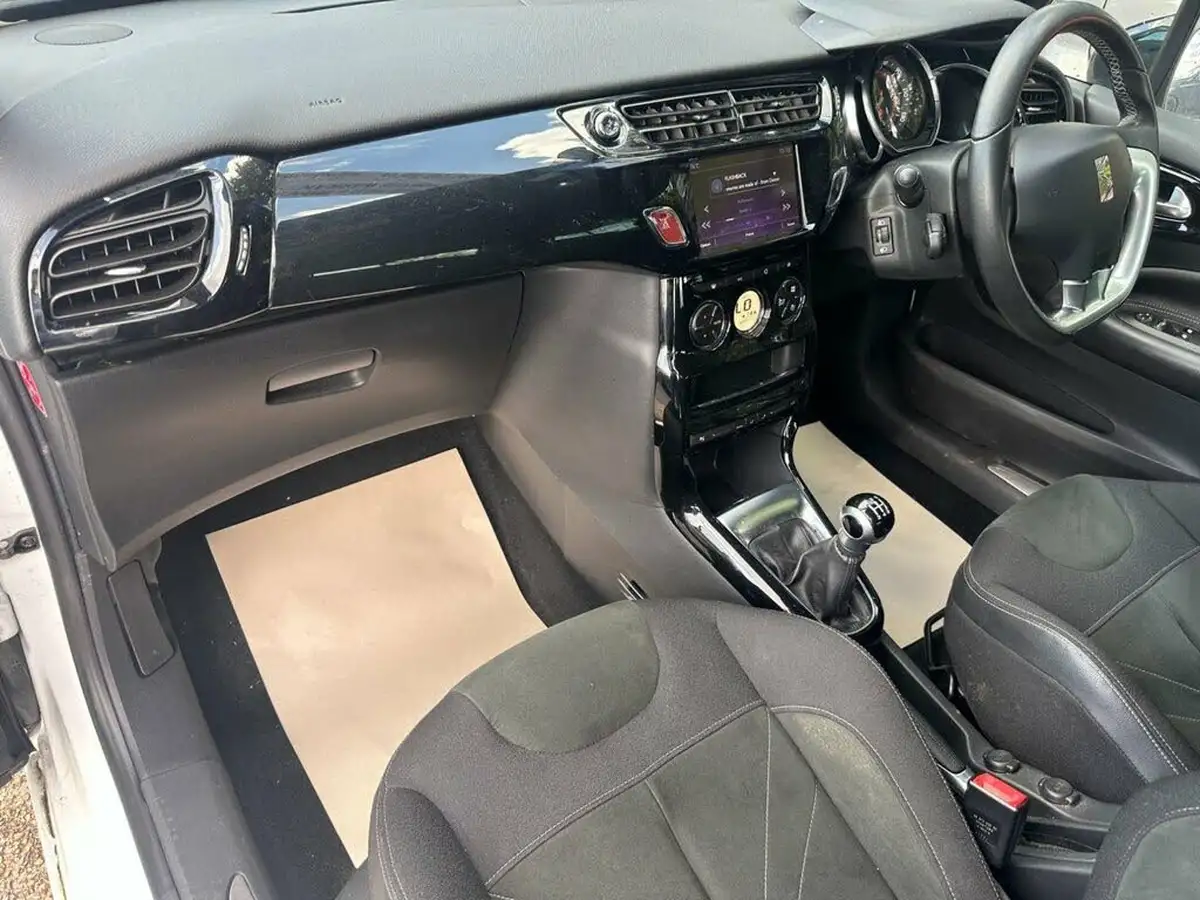 2016-ds-ds-3-cabrio-12-puretech-elegance-110ps-big-9