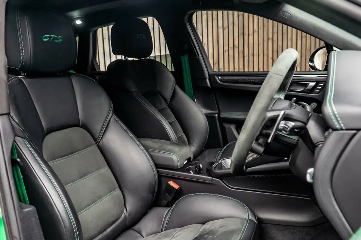 2024-porsche-macan-29-v6-gts-big-1