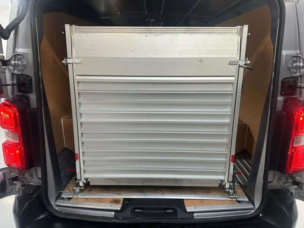2022-vauxhall-vivaro-20td-3100-l2h1-dynamic-panel-auto-big-20
